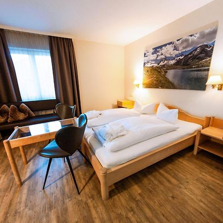Pension Gletscherblick Fulpmes Exterior photo